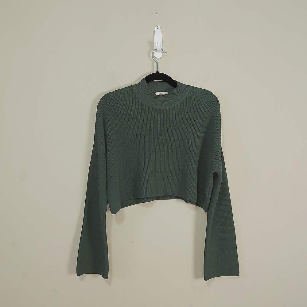 Aritzia Wilfred Salome Sweater Small Green Gray Rib  Knit Cropped Drop Shoulder - Picture 13 of 13